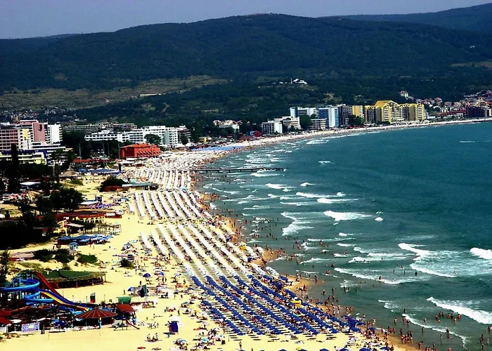 Harmony 18 Private 211 *